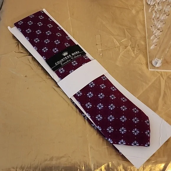 MEN'S DRESS TIE - Picture 1 of 3